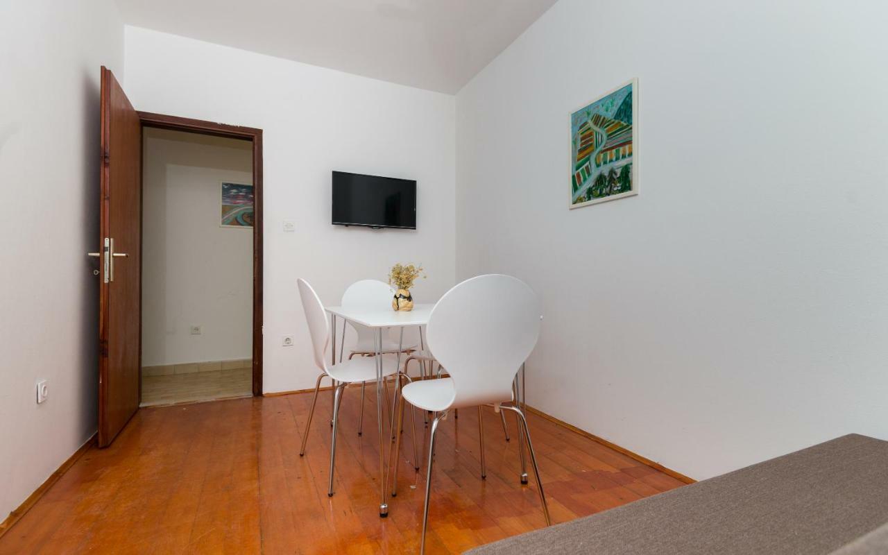 Apartments Azzurro บลัตเซ ภายนอก รูปภาพ